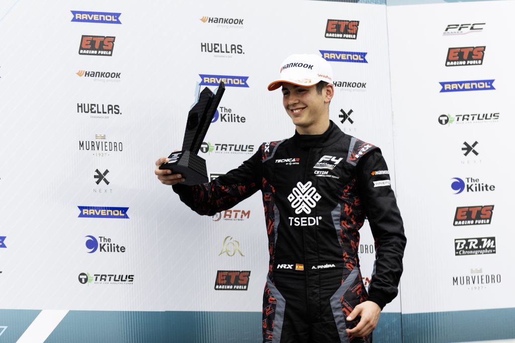 Doblete de podios de Aleix Piñera para Tecnicar by AMTOG en Valencia